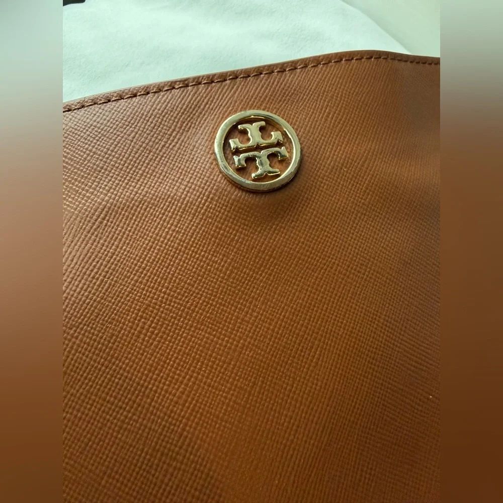 Tory Burch Brown Leather Tablet iPad Sleeve Case Logo